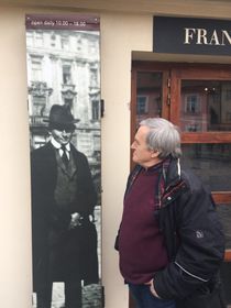Сергій Бірюков в музеї Кафки в Празі, фото: Євген Деменок   - Ви шукали тут певні адреси