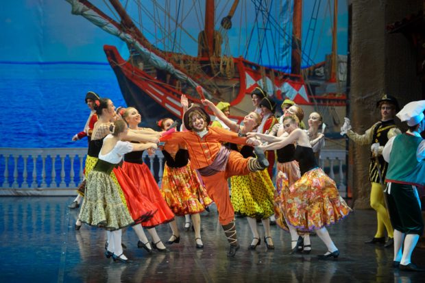 «Дон Кіхот» - яскравий, барвистий, емоційний балет, повний блискучих хореографічних рішень