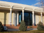 Современное здание Художественной галереи Узбекистана, расположенное в центре Ташкента недалеко от площади Независимости, открыло свои двери в августе 2004 года