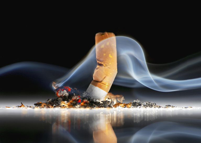 Саме ці фактори говорять про те, що відмова від куріння допомагає людині продовжити життя