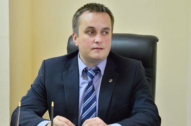 30 листопада 2015 року, 18:02 Переглядів:   Назар Холодницький призначений антикорупційним прокурором