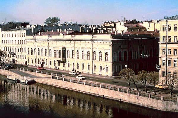 19 листопада 2013 року в палаці відкрили музей Фаберже