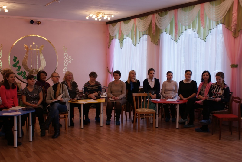Колеги взяли участь в цікавих іграх і вправах, запропонованих Ніною Миколаївною