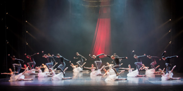 Сцена з балету Червона Жизель