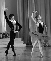 випуск   №2-152 / 2012   ,   Фестивалі   У Сочі пройшов IV Міжнародний конкурс Юрія Григоровича «Молодий балет світу»